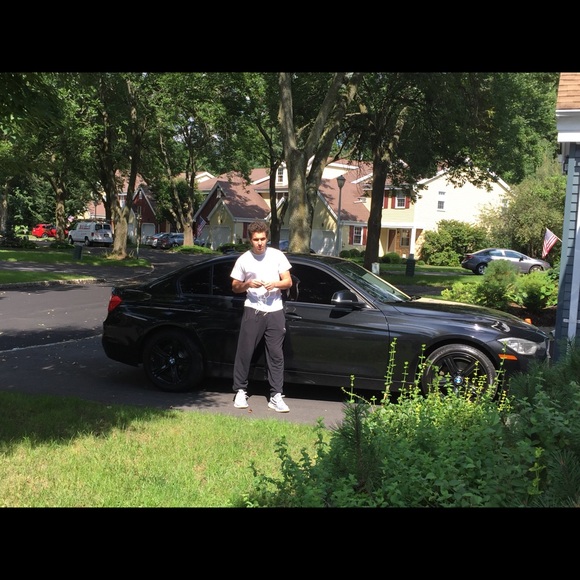 Max Gruber - Poshmark Profile Picture of Max Gruber (@maxgruber9) on Poshmark