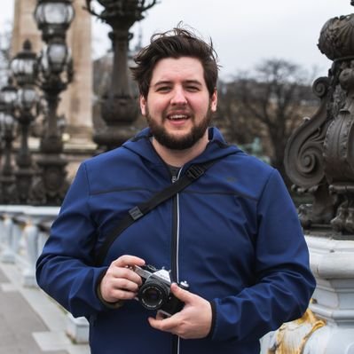 Profile Picture of Christopher Bonner (@ChrstphrRobyn) on Twitter