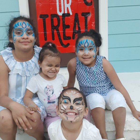 Nancy Salas - Poshmark Profile Picture of Nancy Salas (@nancysalas720) on Poshmark