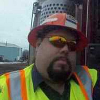 Profile Picture of Joe Dollar (@Midirthauler14) on Twitter