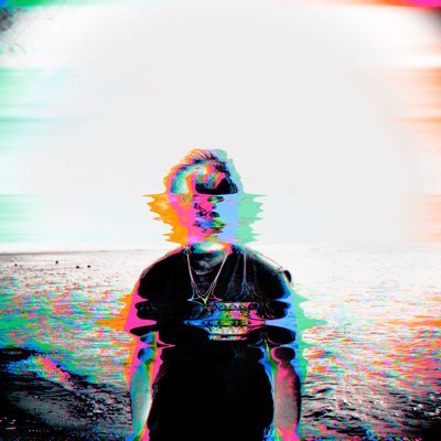 Profile Picture of Karl, King Of Ducks (@eartht0danny) on Twitter