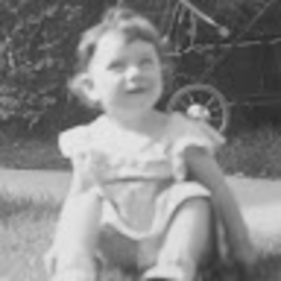 Profile Picture of Janis Jones-rustad (@janisandron) on Poshmark