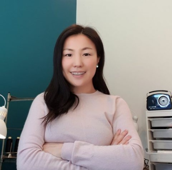 Profile Picture of Bayaka Mergen (@bayka_mergen) on Poshmark