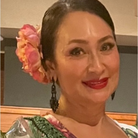 Profile Picture of Veronica Phair (@verocita) on Poshmark