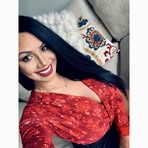 Profile Picture of Iris Isaac (@Iris-Isaac) on Facebook