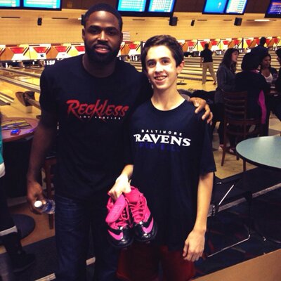 Profile Picture of Evan Jacob (@evanjacob987) on Twitter