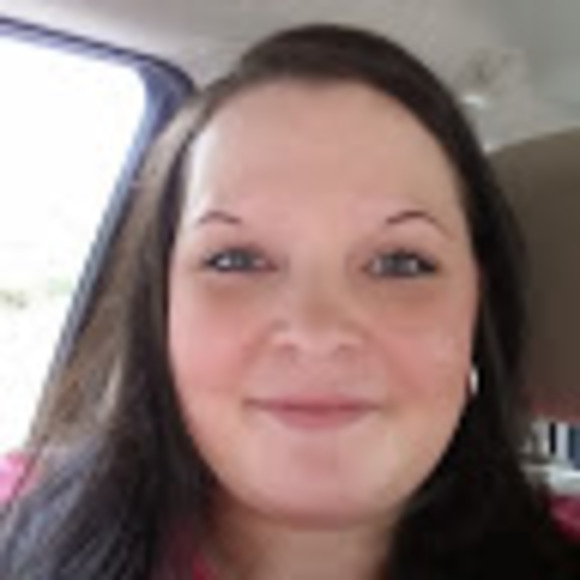Profile Picture of Kebra Bush (@kebrakay) on Poshmark