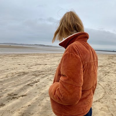 Profile Picture of Leigh 🌻 (@DarrenBryan1) on Twitter