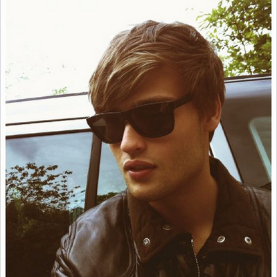 Profile Picture of Doug (@DouglasBoothUK) on Twitter