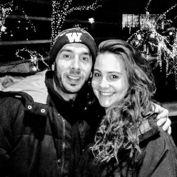 Profile Picture of Mike Mikesell (@dread_24) on Poshmark