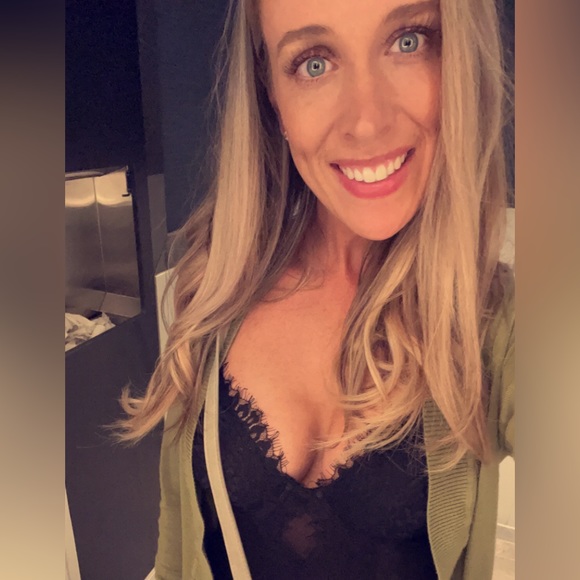 Profile Picture of Kelsey Shortley (@kelsey901) on Poshmark