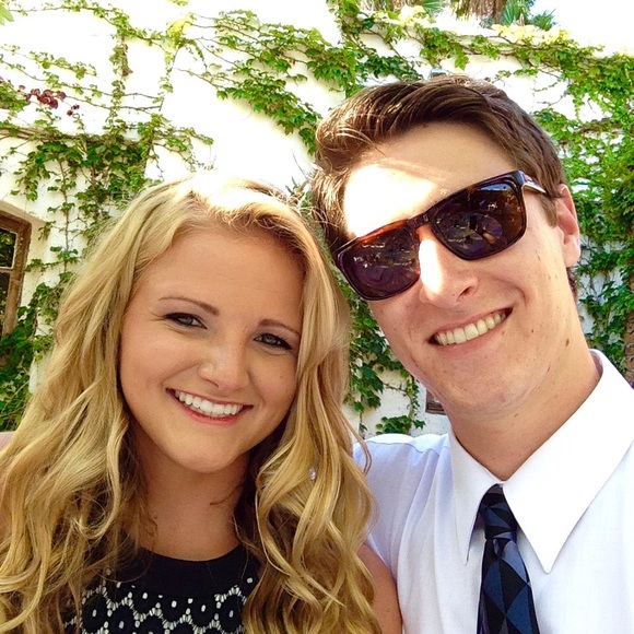 Profile Picture of Haley Beuligmann (@hbeuligmann) on Poshmark