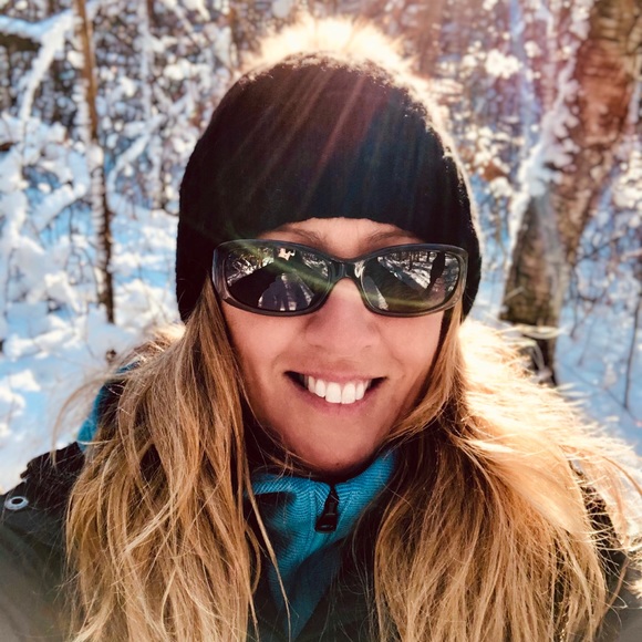 Profile Picture of Tania Shepard (@tania_shepard) on Poshmark