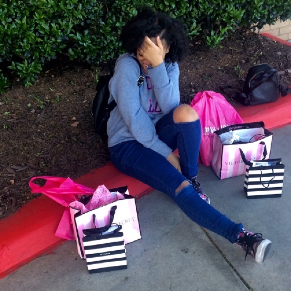 Taichelle Mogardo - Poshmark Profile Picture of Taichelle Mogardo (@adoretaii) on Poshmark