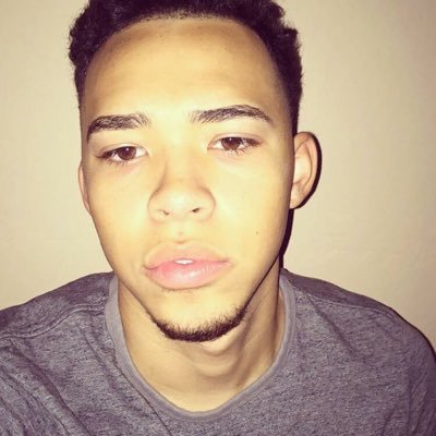 Profile Picture of Calvin Washington (@_CalWash32) on Twitter