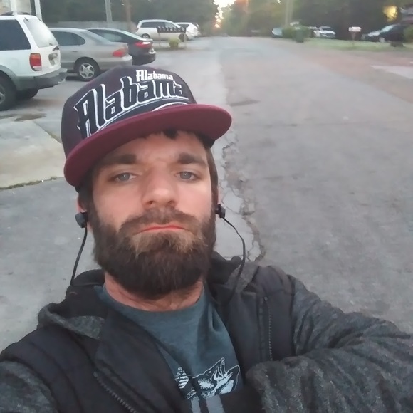 Profile Picture of James Willis (@shawtdawg2019) on Poshmark