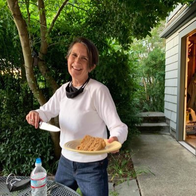 Profile Picture of Debbie Walsh (@antinseattle) on Twitter