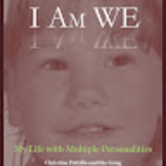 Profile Picture of Christine Pattillo (@iamwebook) on Poshmark