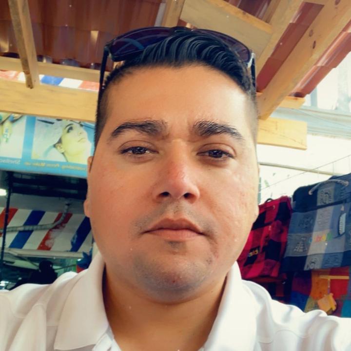 Profile Picture of Tonyavila (@@toeknee416) on Tiktok