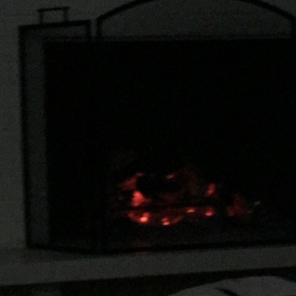 Profile Picture of Devon Nelson (@dnelson317) on Poshmark