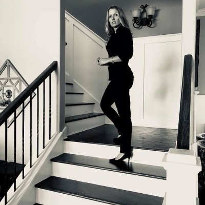 Profile Picture of 🇺🇸 Truth Seeking Patriot Girl 🇺🇸 (@h_mathis1) on Twitter