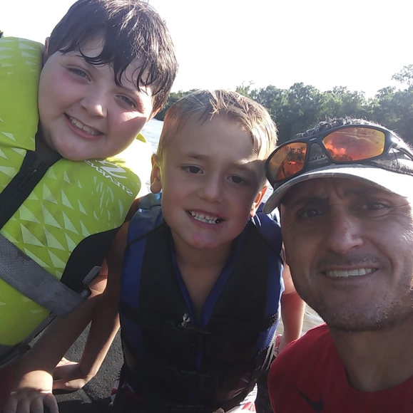 Profile Picture of Brooks Hebert (@boogie2x) on Poshmark