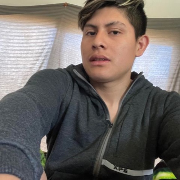 Profile Picture of Anibal Sis (@gregorioanibal) on Poshmark