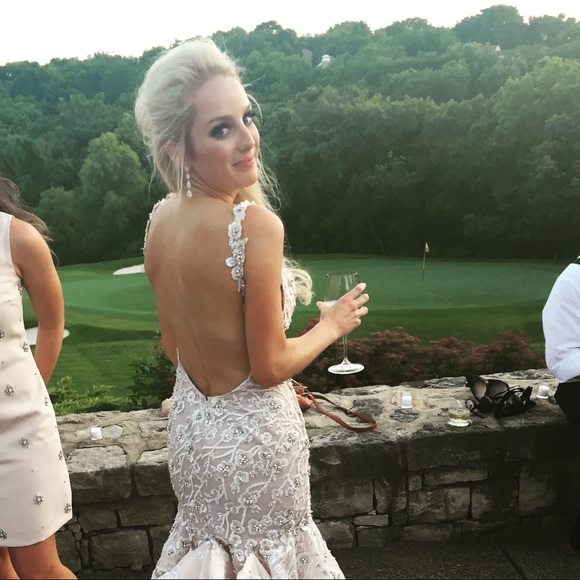 Profile Picture of Natalie Aberger (@naberger) on Poshmark