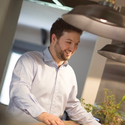 Profile Picture of James Banks (@BlackSwanJames) on Twitter