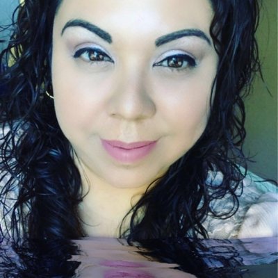 Profile Picture of Ruby Esparza (@rubye1979) on Twitter
