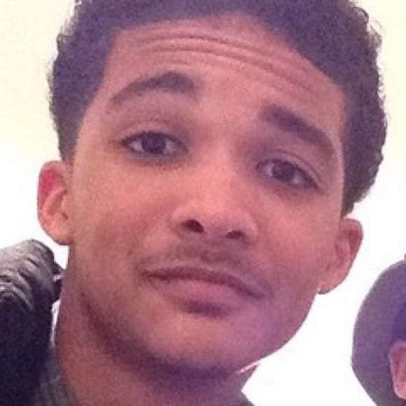 Profile Picture of Roman Rashada (@romanrashada) on Poshmark