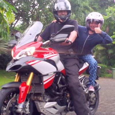 Peter Stettler - Twitter Profile Picture of Peter Stettler (@PeterDavos) on Twitter