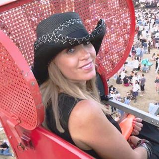 Profile Picture of Louise Cotter (@louise.cotter1) on Facebook