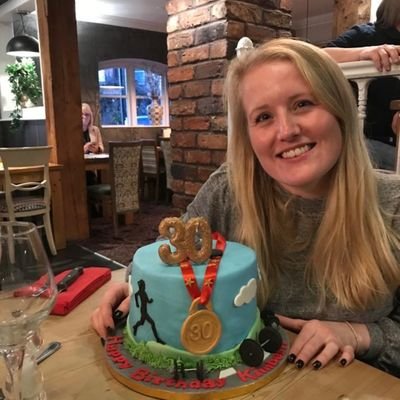 Profile Picture of Kim Kearns (@kimmkearns) on Twitter