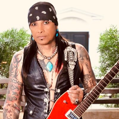 Profile Picture of Micki Free (@FreeMickiFree) on Twitter