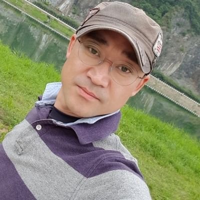 Profile Picture of Karl Choi & Windows (@imuzkarl) on Twitter