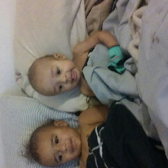 Profile Picture of Rose Maddle (@rosemaddle11) on Poshmark