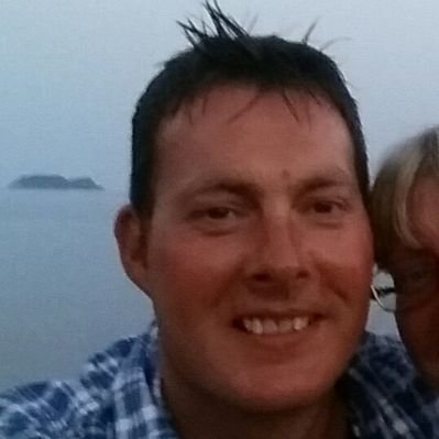 Profile Picture of Simon Cobb (@cobblrs) on Twitter