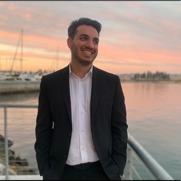 Miler Oshana - Poshmark Profile Picture of Miler Oshana (@miler7) on Poshmark