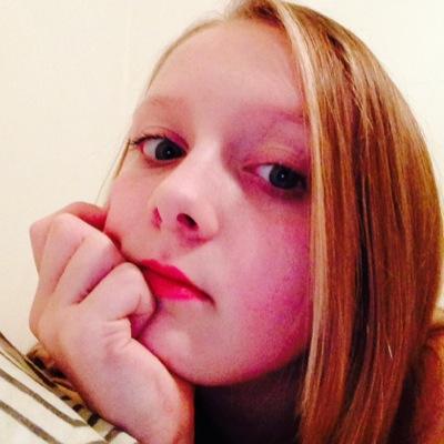 Profile Picture of Bella Pace (@pacelovepickles) on Twitter