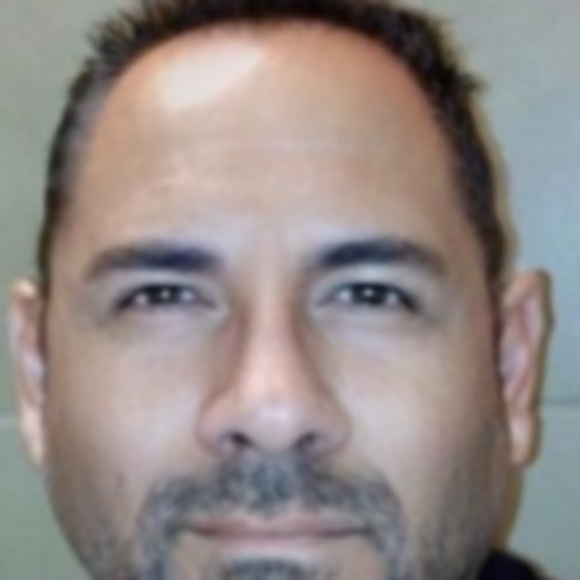Profile Picture of Reynaldo Bernal (@rbernal106) on Poshmark