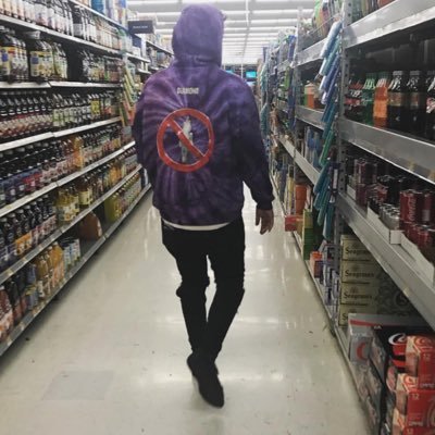 Profile Picture of Michael Slivka (@SupremeShoeGod) on Twitter