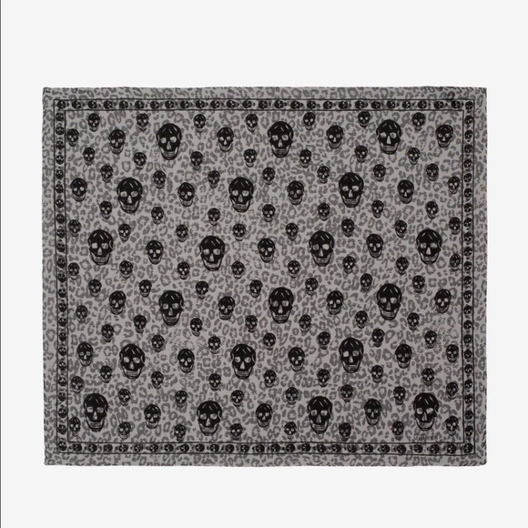 Profile Picture of John Decosta (@johnd4200) on Poshmark