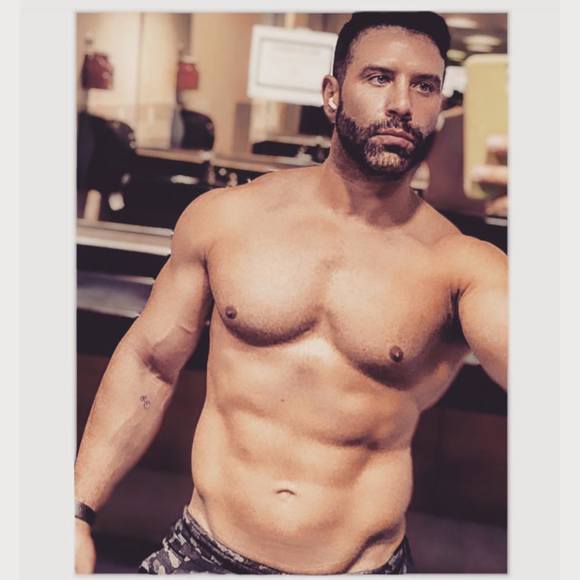 Profile Picture of Joel Matos (@mat10686) on Poshmark