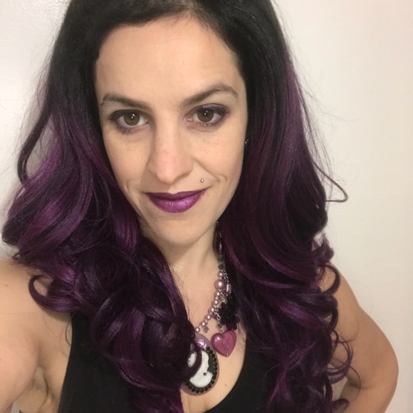 Missy Gramstad - Poshmark Profile Picture of Missy Gramstad (@missygoddess) on Poshmark