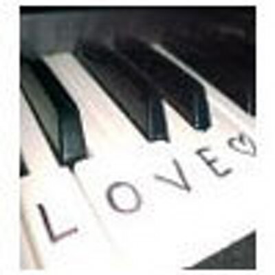 Profile Picture of Bree Carroll (@breecarroll) on Twitter