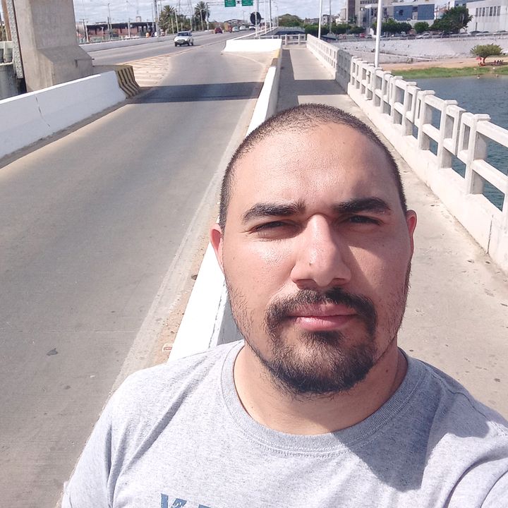 Profile Picture of William Flor (@williamflor) on Tiktok
