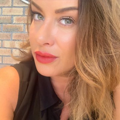 Profile Picture of Angela Pappin-Cole (@AngelaPappin) on Twitter