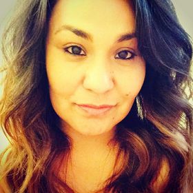 Profile Picture of Sarah Robles (@rsaraho) on Pinterest