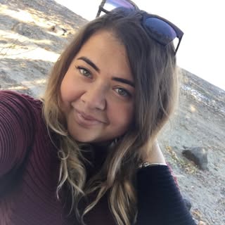 Profile Picture of Юлія Гребенюк (@julia_blacksmith) on Instagram